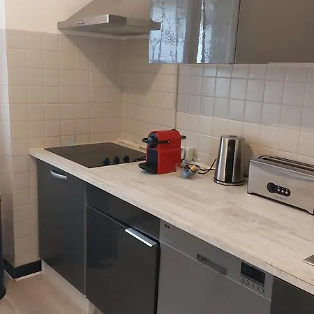 **** Sea 1 A 8 Personnes 80m2 A 120m De La **** Apartmán