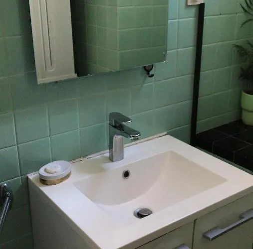 **** Sea 1 A 8 Personnes 80m2 A 120m De La **** Apartmán Ajaccio (Corsica)