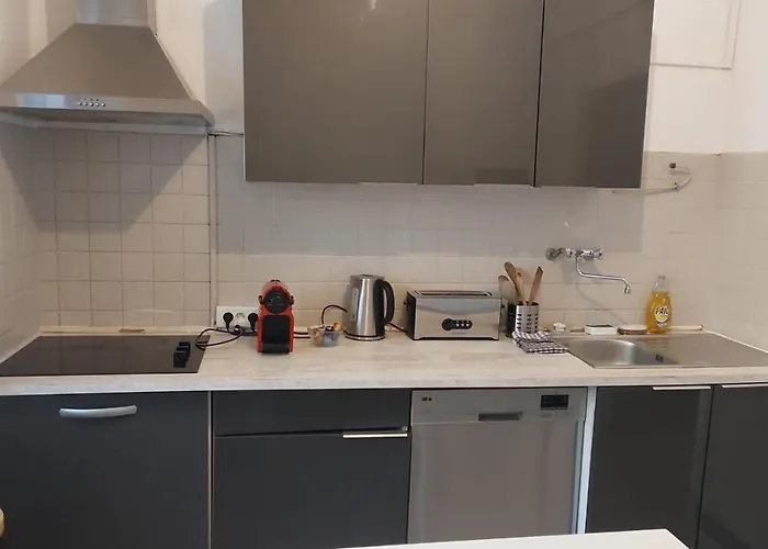 **** Sea 1 A 8 Personnes 80m2 A 120m De La **** Apartmán Ajaccio (Corsica)