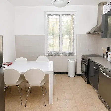Apartment **** Sea 1 A 8 Personnes 80m2 A 120m De La ****