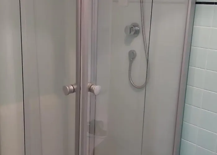 **** Sea 1 A 8 Personnes 80m2 A 120m De La **** * אז'אקסיו